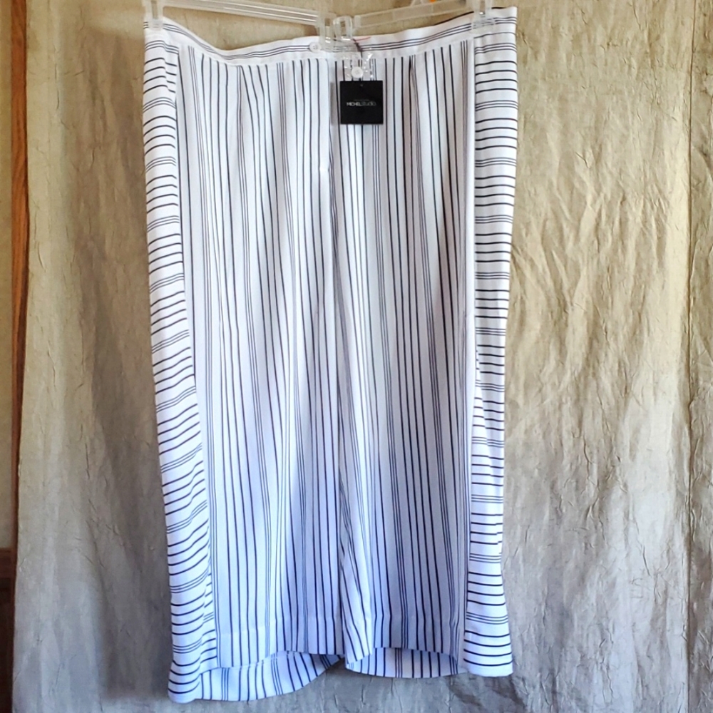 9. BNWT Michel Studio Dress Pants